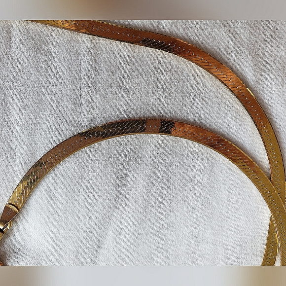 14K Italian Gold 28" Polished Bold Herringbone Necklace - Picture 2 of 8